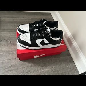 Nike Dunk Panda Low